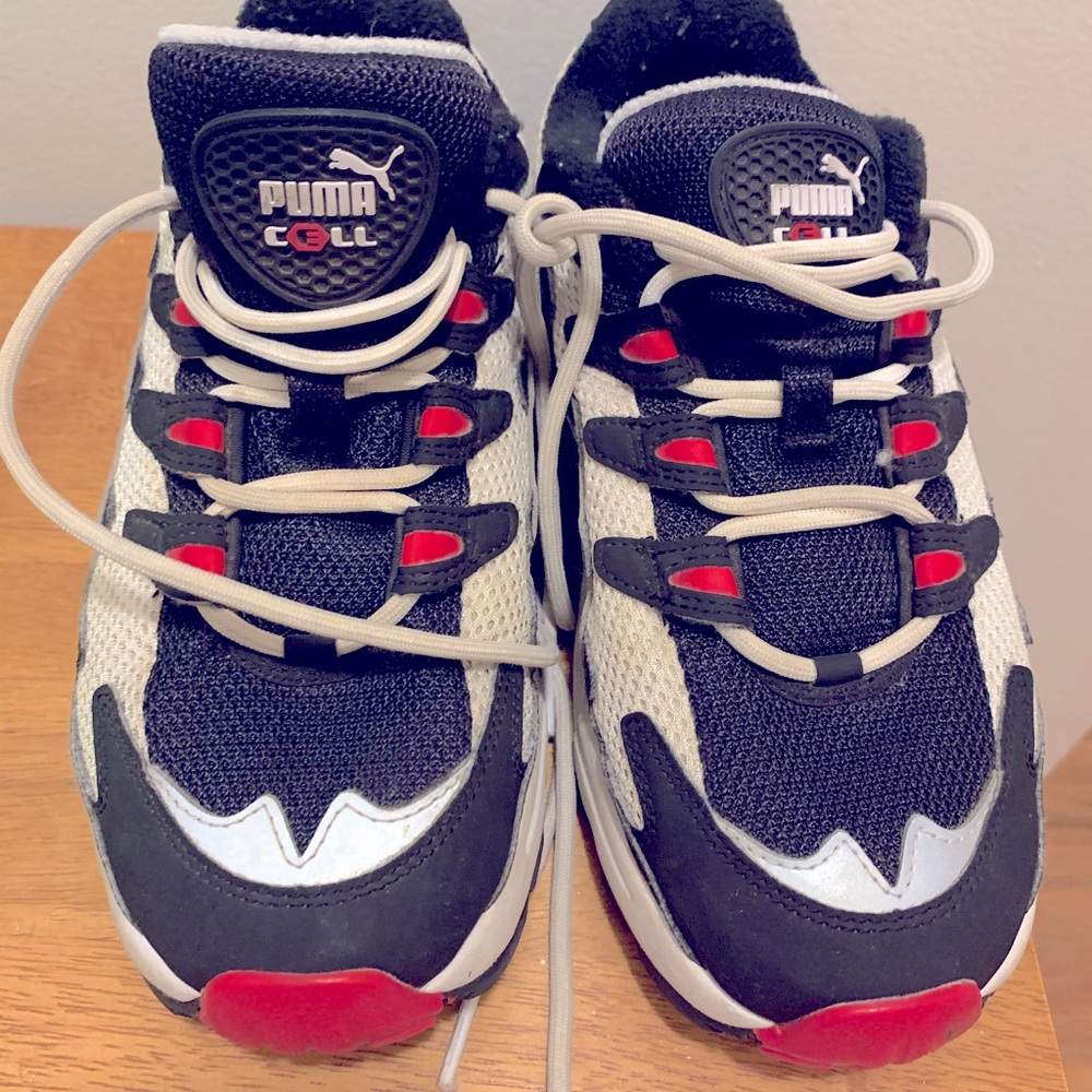 Shoes like new for boys size 7-US size/6 UK size
